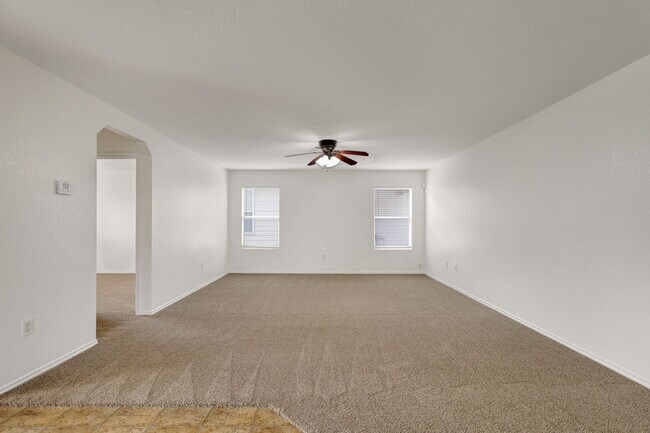 Building Photo - Monticello Ranch-Available Now-3Bd/3Ba