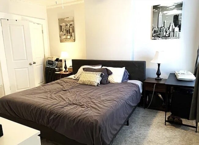 Building Photo - 167 I St