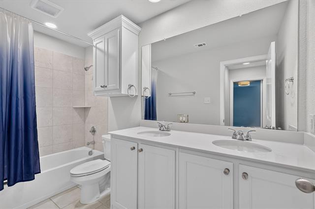 Building Photo - 2873 Creekway Dr