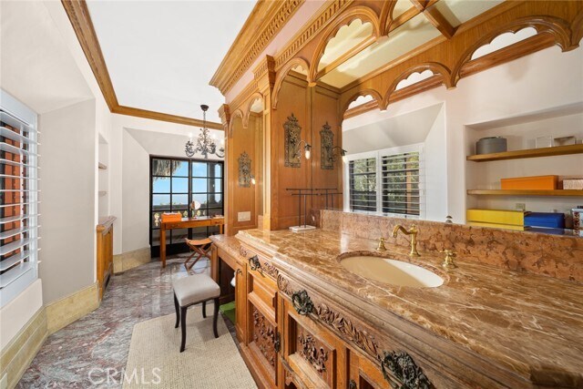 Building Photo - 3300 Palos Verdes Dr W