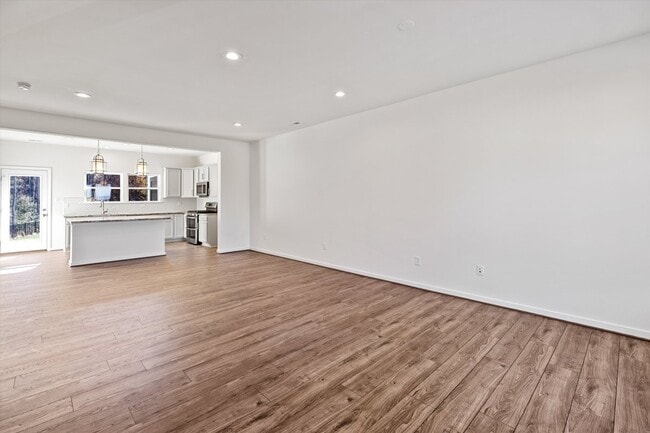 Building Photo - 12205 Dutch Elm Cir