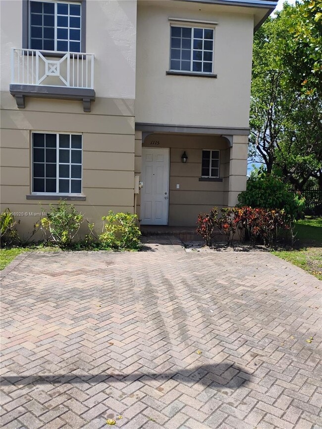 Building Photo - 1115 Lucaya Dr