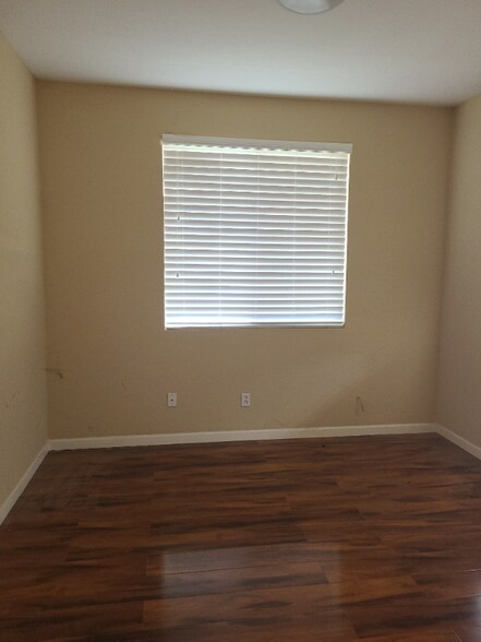Building Photo - 7474 Whisperwillow Dr
