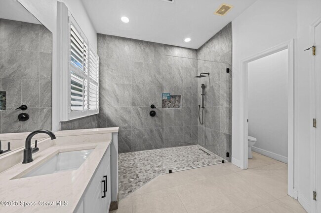 Building Photo - 3221 Windsor Estates Dr