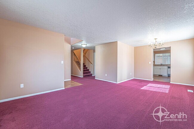 Building Photo - 15501 NE 88th St