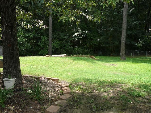 Building Photo - Close to Barksdale Air Force Base... You d...