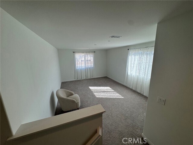 Building Photo - 4515 Bandon Ave