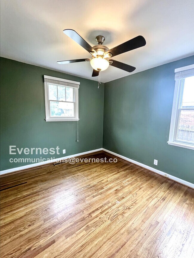 Building Photo - 1020 Delmas Ave