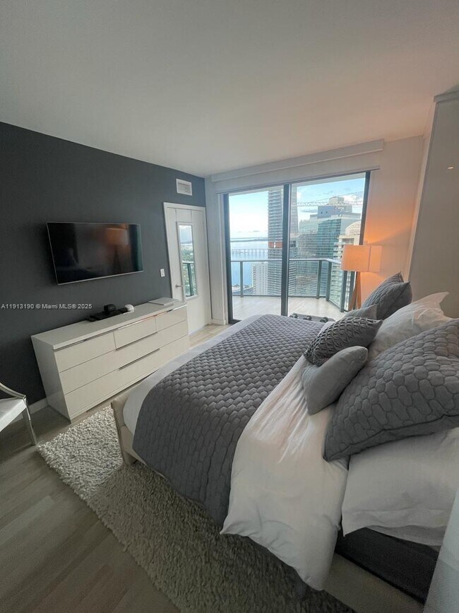 Building Photo - 1300 S Miami Ave