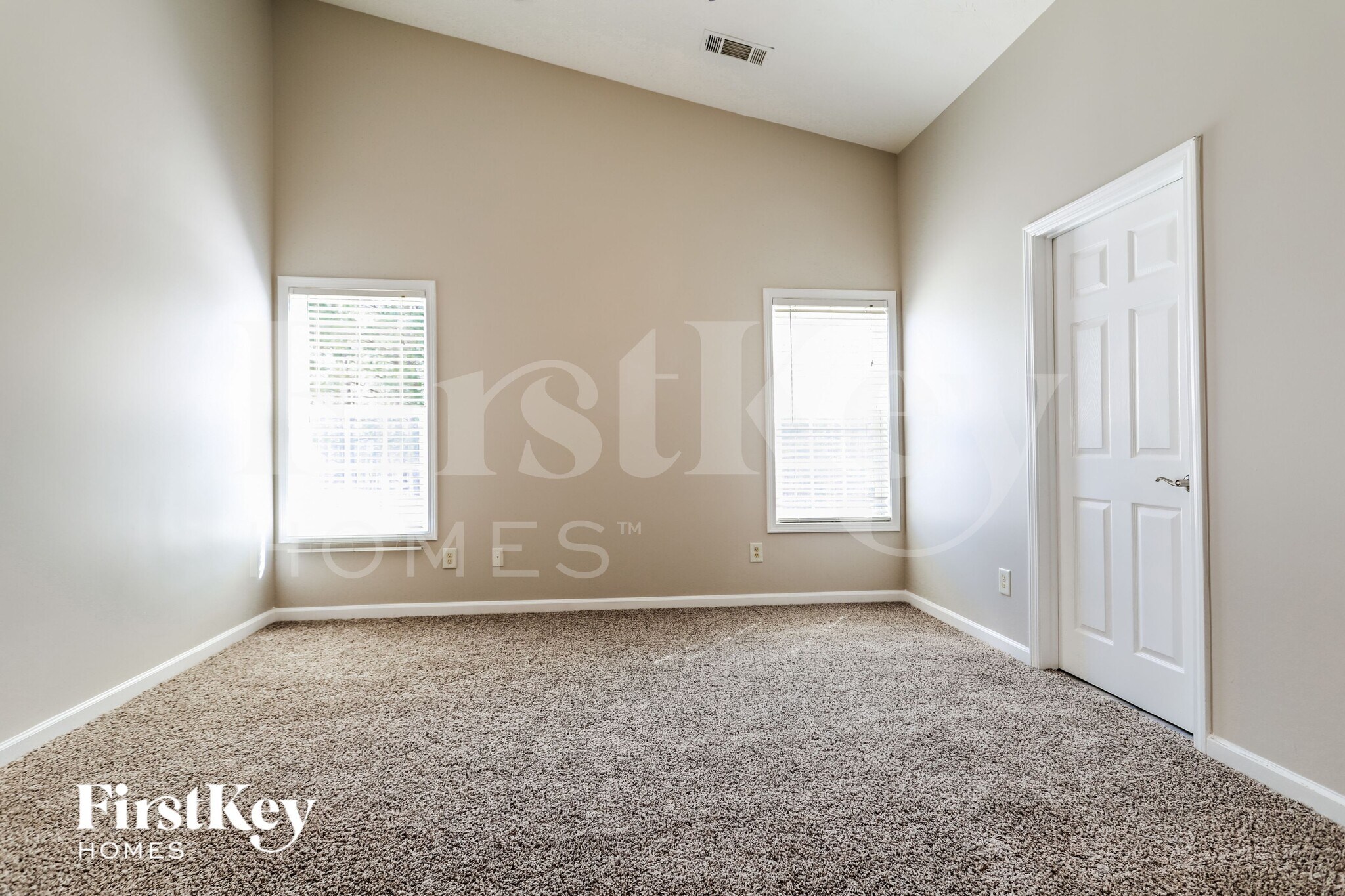 Building Photo - 1524 Leeward Ron Dr