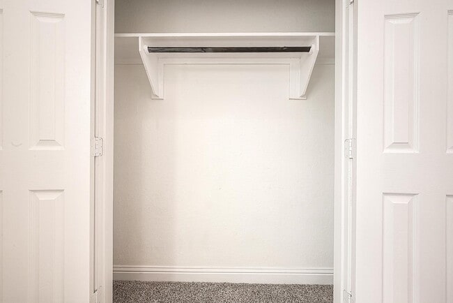 Building Photo - 4319 Rosemont St