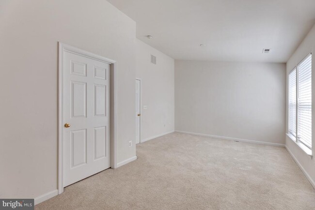 Building Photo - 1479 Fawn Hollow Ln