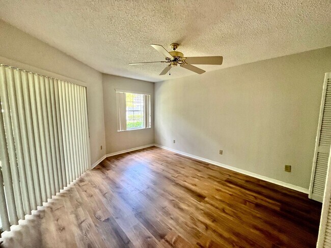 Building Photo - 3970 Lancashire Ln