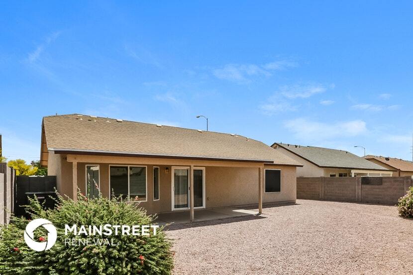 Building Photo - 422 N 110th St