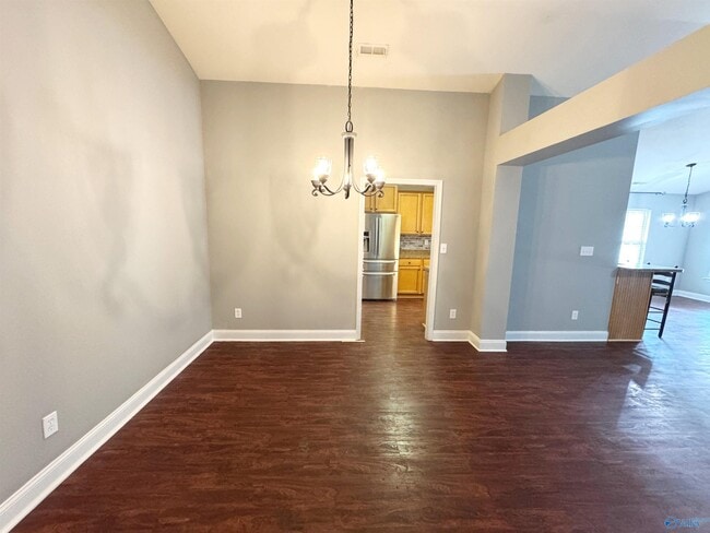 Building Photo - 105 Oak Shade Dr