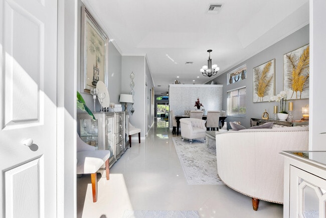 Building Photo - 5029 Heron Pl