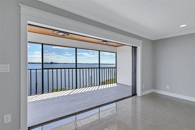 Building Photo - 4403 7th St E