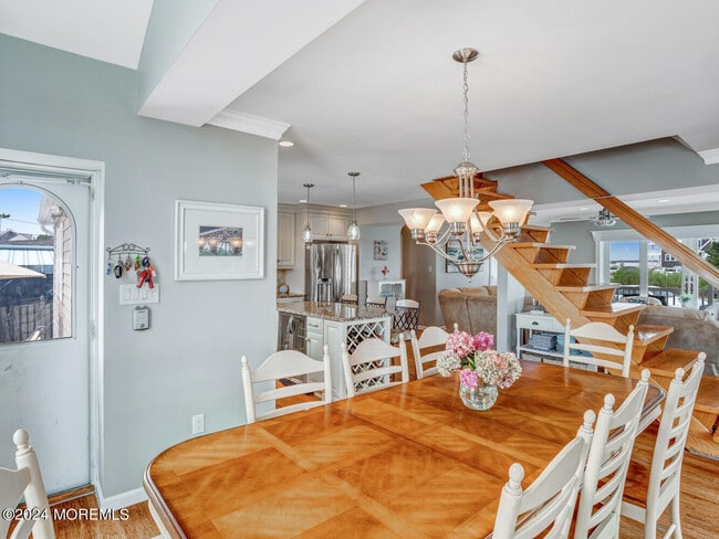 Building Photo - 200 S Bayview Ave