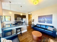 Building Photo - 3 S Vandeventer Ave