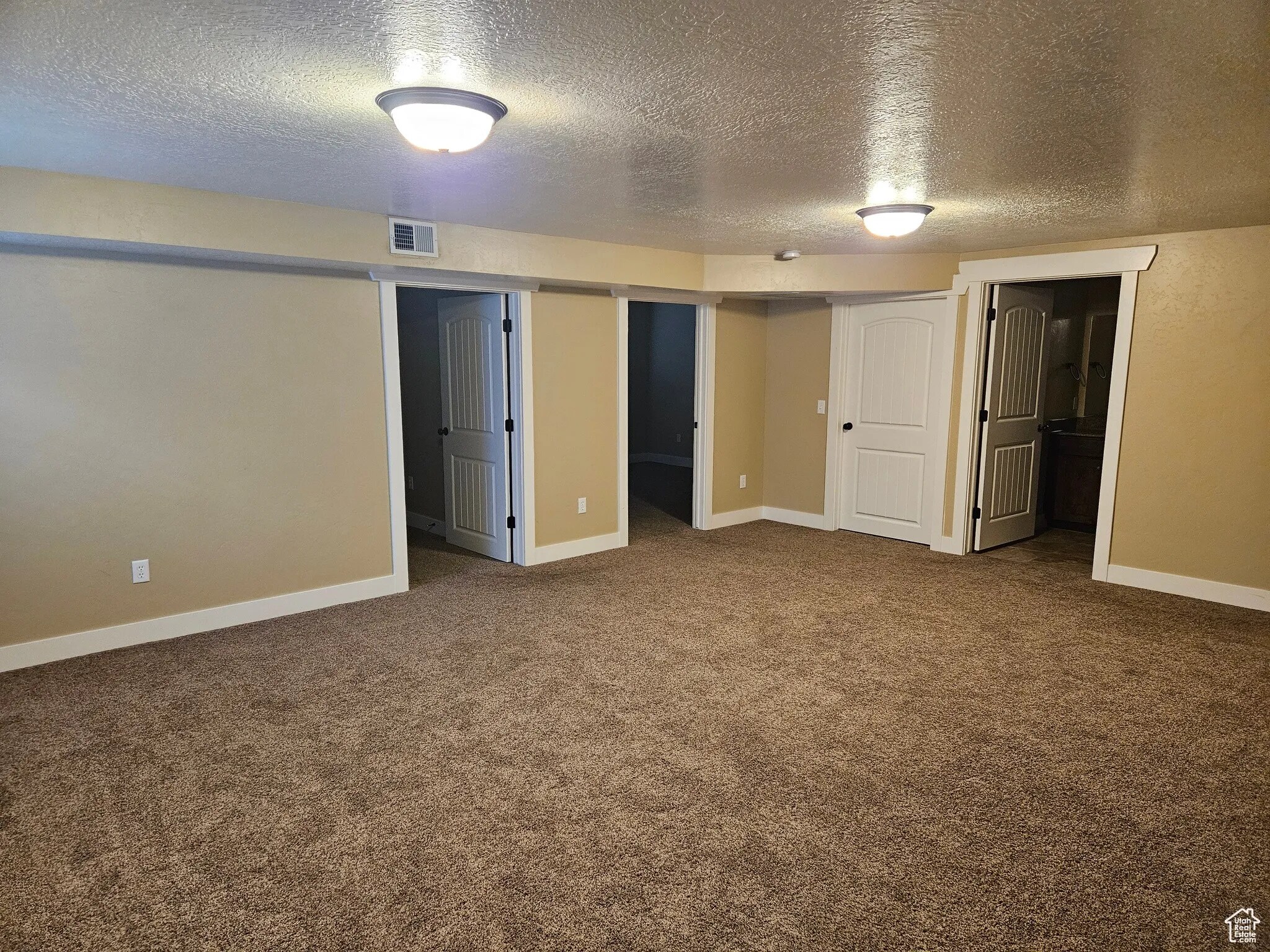 Family Room 2 - 772 S 150 E