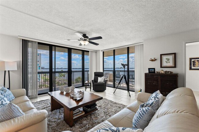 Building Photo - 2413 Bayshore Blvd