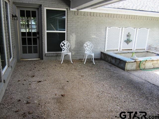 Building Photo - 401 Woodland Hills Dr