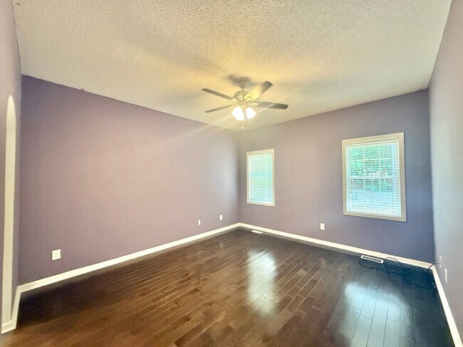 Building Photo - 2809 Alder Ridge Ln