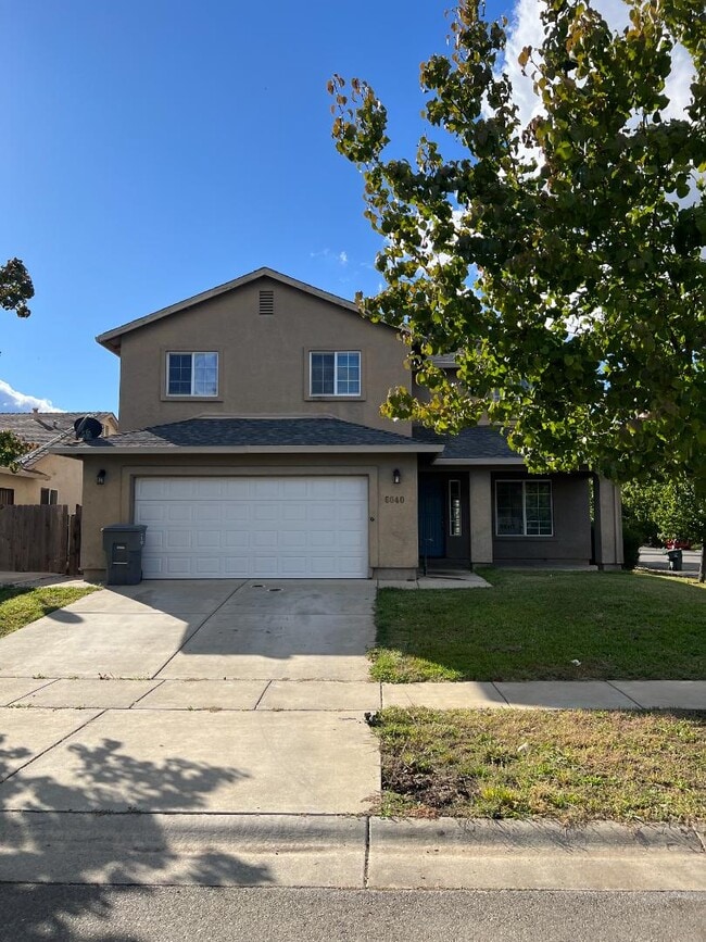 Building Photo - 6040 Oleander Ln