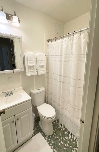*Note* Flooring or coloring may vary slightly as the photo is of an identical downstairs unit. - 2176 W 15th Ct