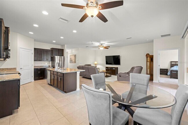 Building Photo - 13562 Paddington Wy