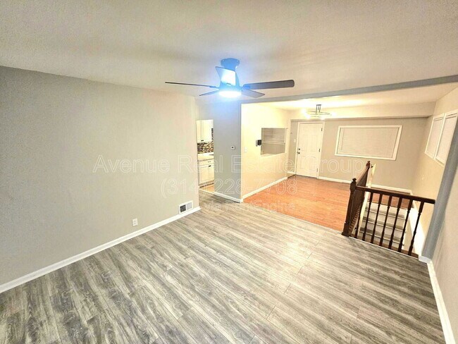 Building Photo - 241 Grampian Rd