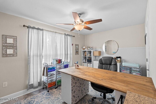 Building Photo - 11434 Palm Breeze St