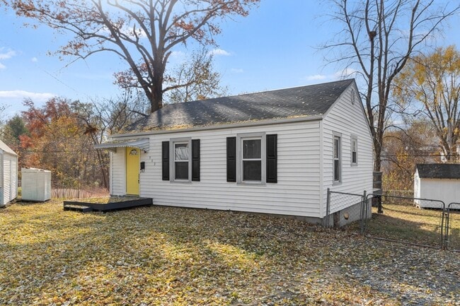 Building Photo - 963 Collier Pl