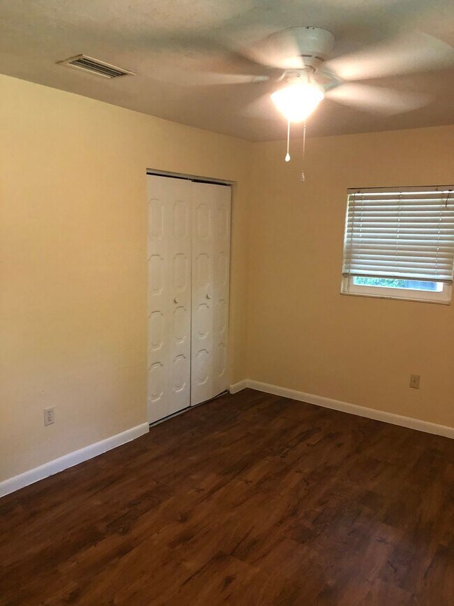 Building Photo - This home is truly a must see.