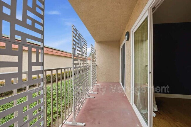 Building Photo - 2344 Hosp Way
