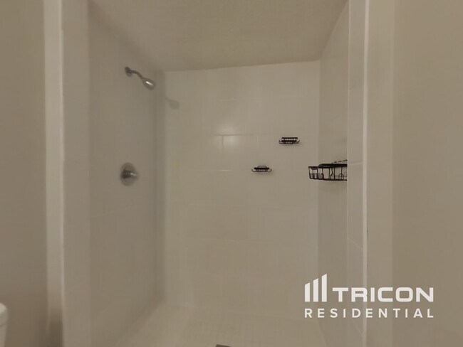 Building Photo - 7774 Oregano Ct