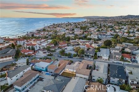 Building Photo - 325 W Avenida Palizada
