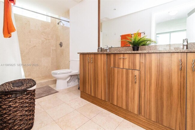 Building Photo - 6305 Indian Creek Dr