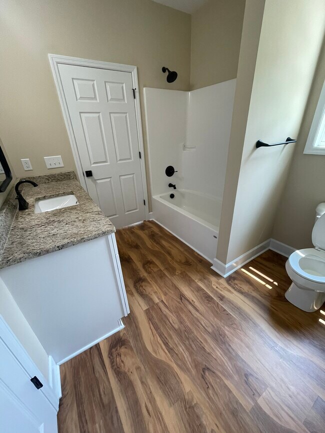 Building Photo - 1406 Old Estill Springs Rd