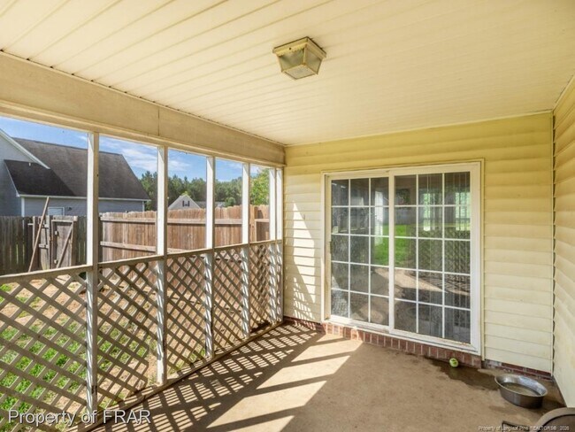 Building Photo - 239 Van Buren Dr