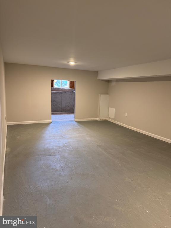 Building Photo - 54 N Ruby St
