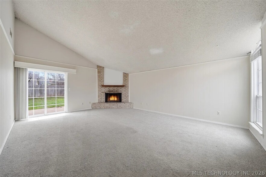 Building Photo - 6738 S 78th East Ave