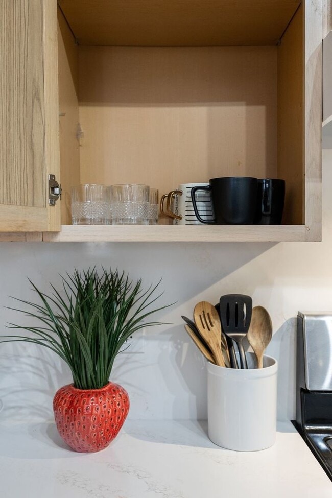 Building Photo - 8232 Concord Ln