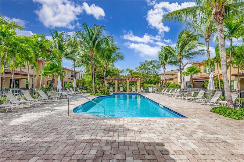 Building Photo - 4543 Mediterranean Cir