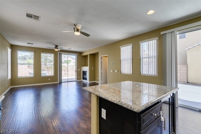 Building Photo - 5928 Attavilla Dr