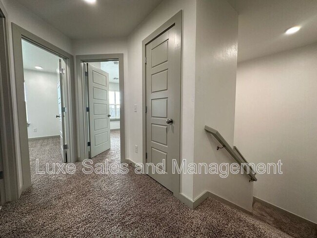 Building Photo - 7907 NW 135th Terrace
