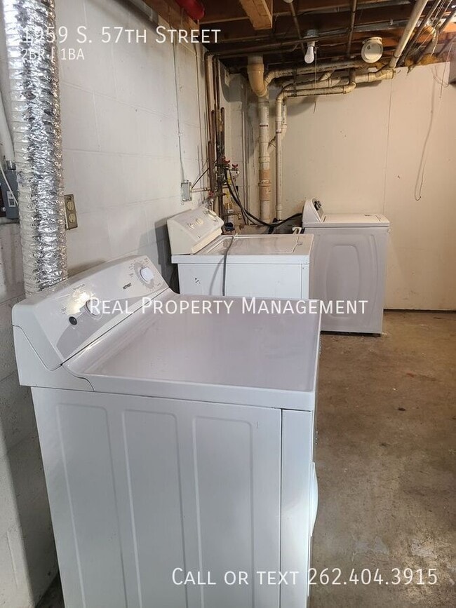 Building Photo - 1959 S 57th St