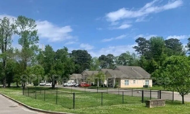 Building Photo - 2608 Broadbill Ln