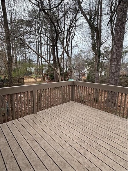 Building Photo - 1756 Pierce Arrow Pkwy