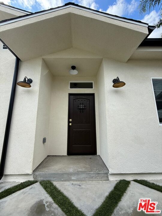 Building Photo - 20748 Stagg St